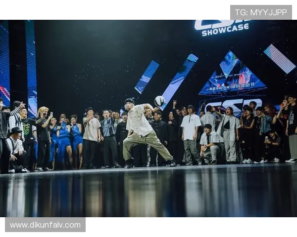 街舞意识实力榜单权威发布引领舞蹈新风潮展现年轻力量与创意魅力