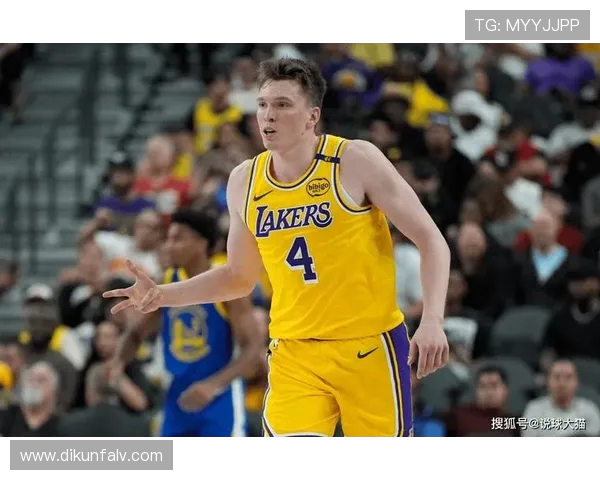 2017季前赛湖人与国王的精彩对决回顾与分析