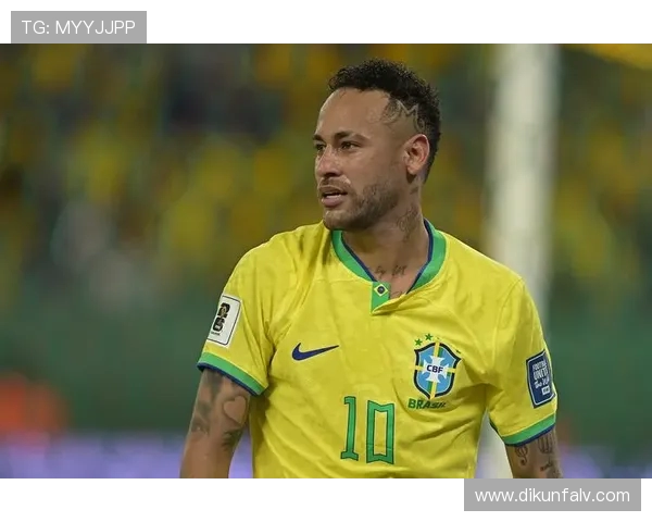 内马尔的足球传奇之路：从巴西天才到全球偶像的蜕变与成就