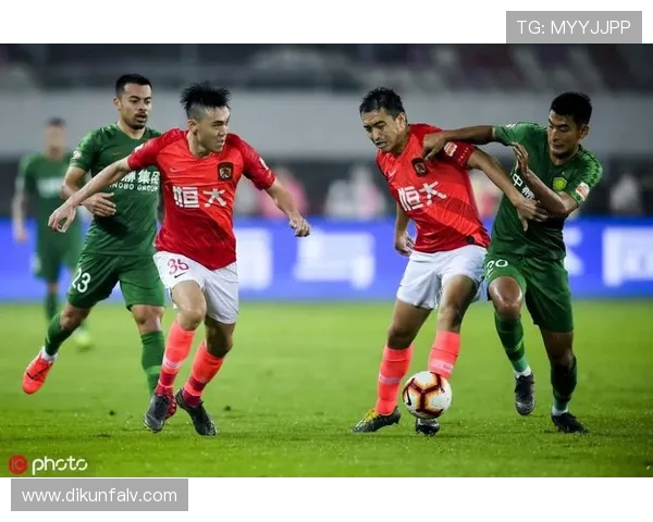 圣菲独立与亚松森自由的激烈对决分析与赛季展望