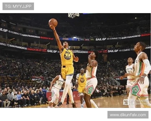 季后赛精彩对决勇士与马刺全场录像回放及精彩瞬间分析